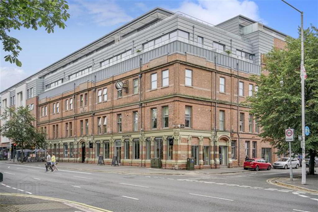 2 Bedroom Flat in BT7 3GA