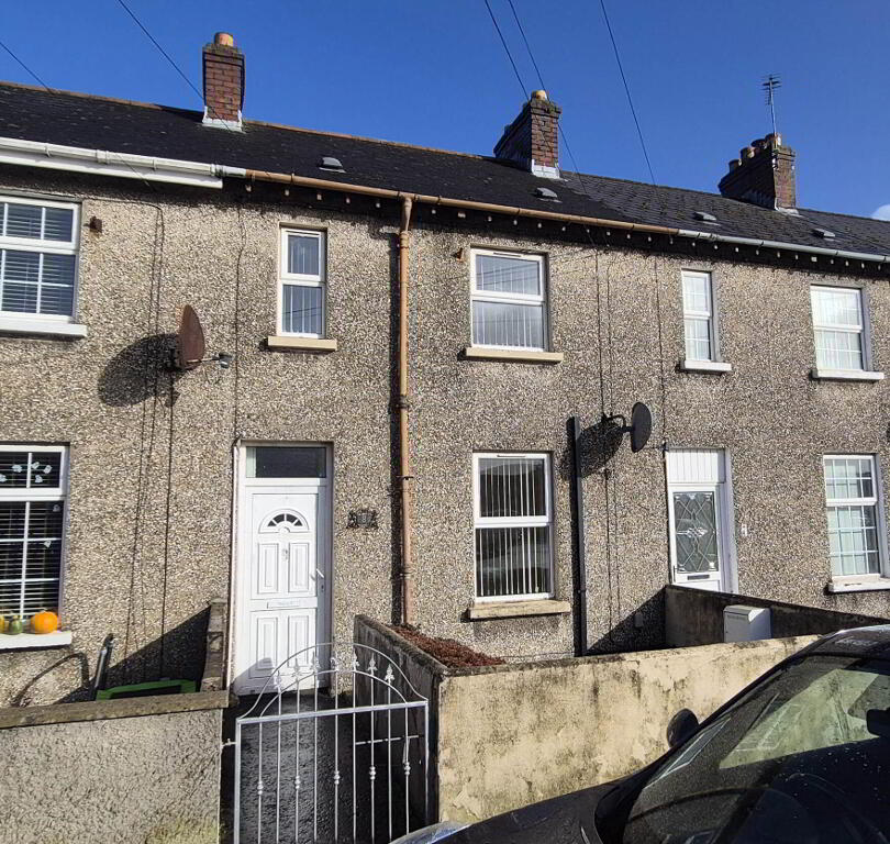 8 Maybrook Terrace, Buncrana Road, Derry, BT48 7QW
