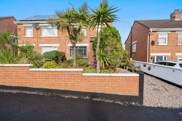 34 Silverstream Drive, Bangor, BT20 3LW