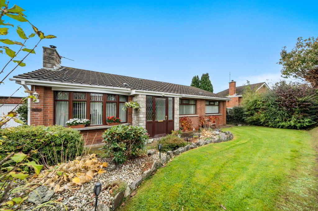 14 Glenariff Drive, Comber, Newtownards, BT23 5HA