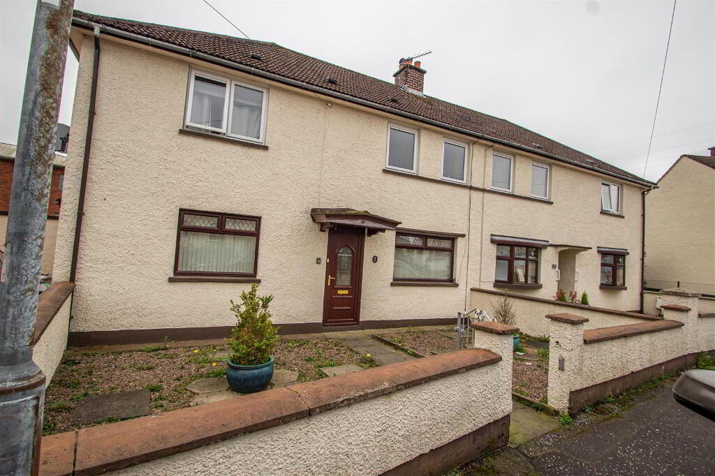 Apt, 8 Slieveban Drive, Andersonstown, Belfast, BT11 8HF