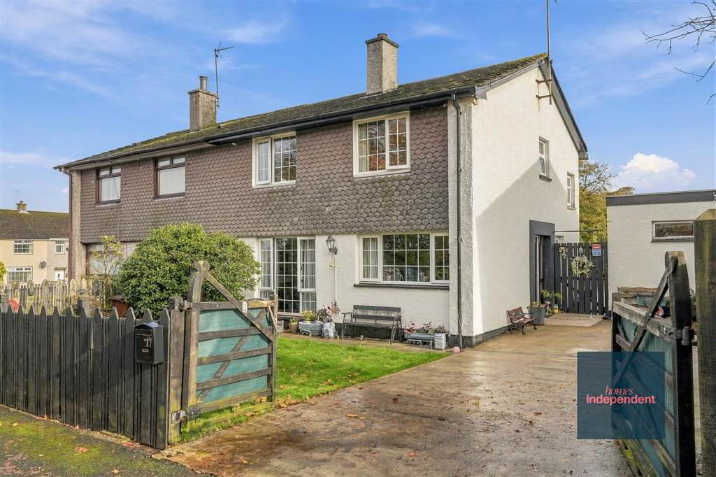 17 Shetland Gardens, Ballymena, BT42 4ER