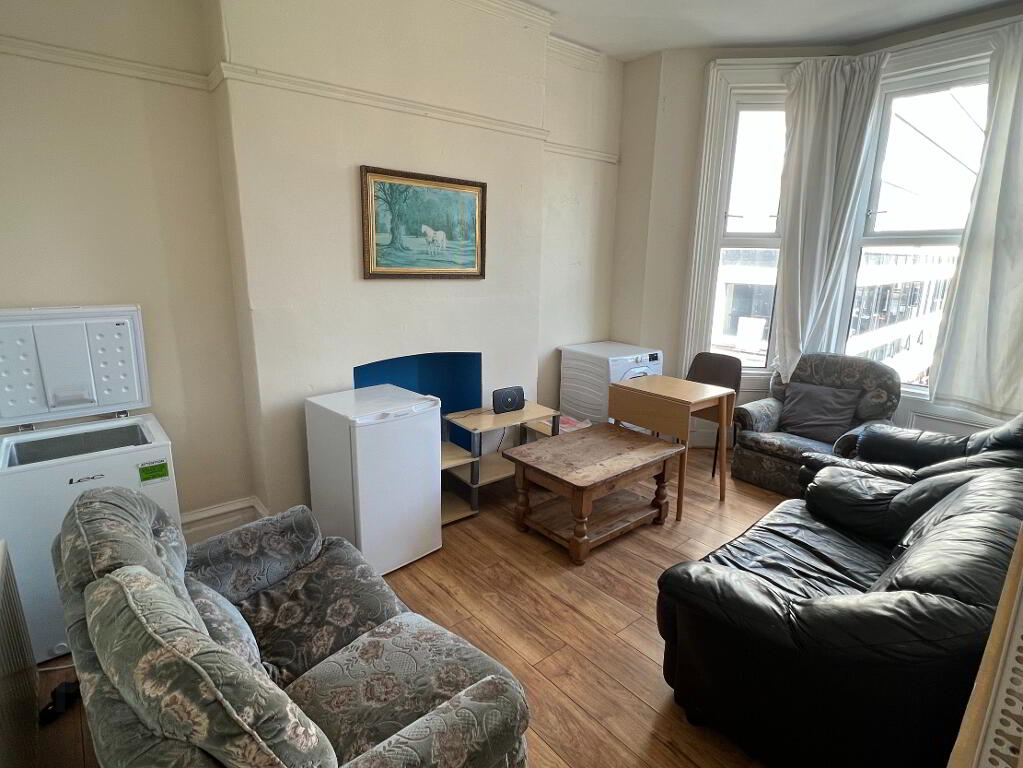 21 Camden Street Flat 2, Lisburn Road, Belfast