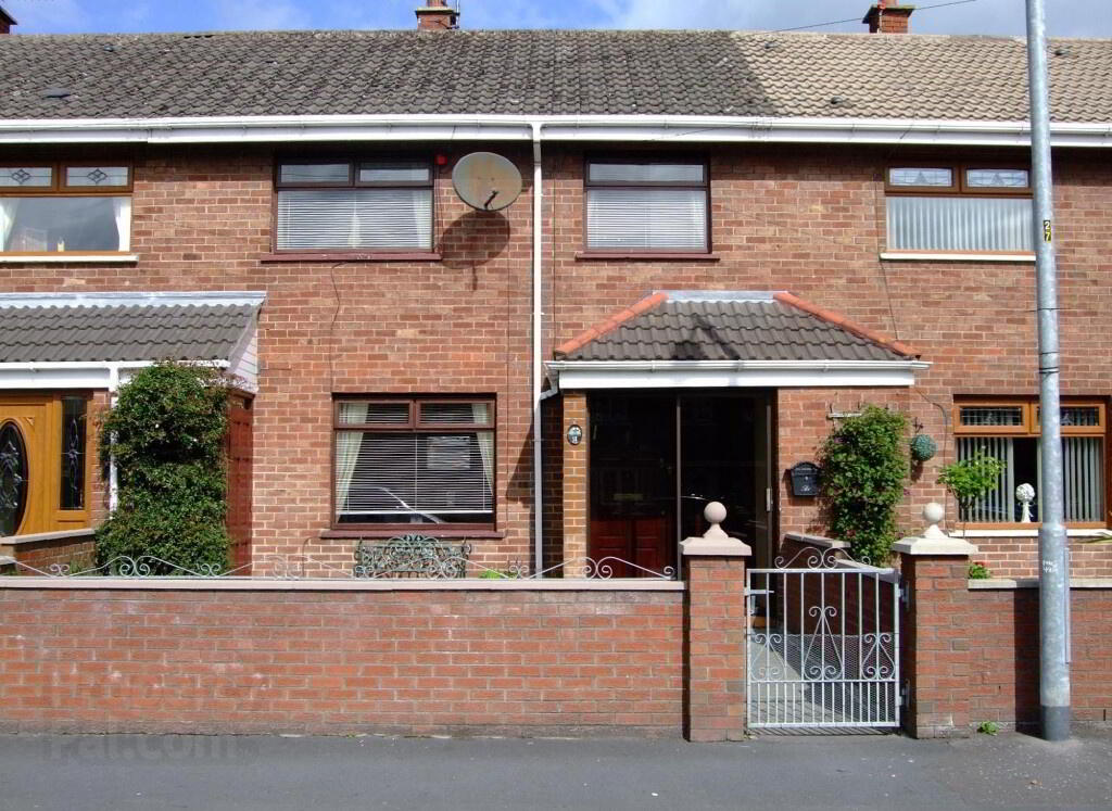 Photo 1 of 11 Levin Road, Lurgan