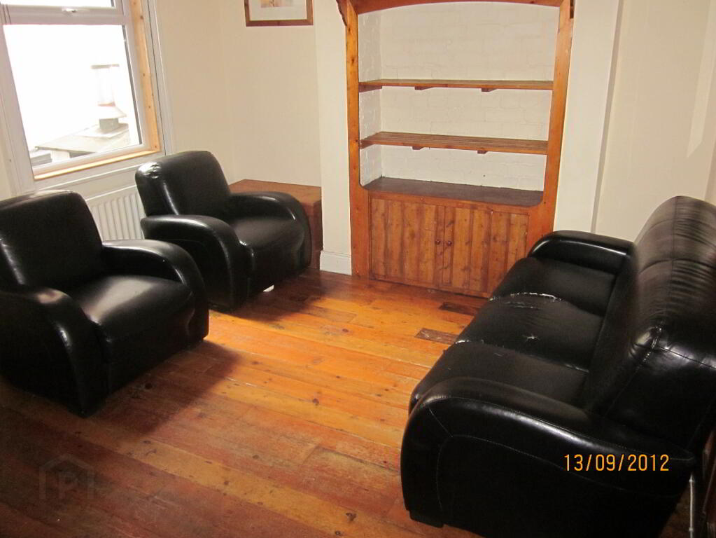 Photo 1 of 27 Adelaide Avenue, Belfast