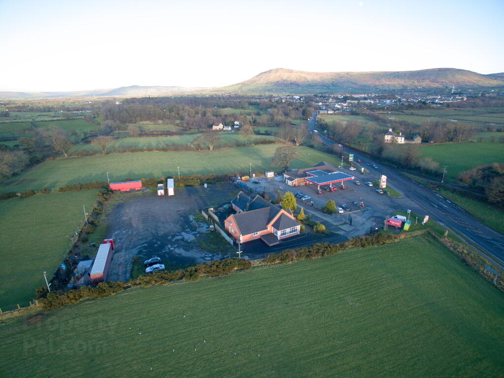 Photo 6 of 804 Feeny Rd, Dungiven