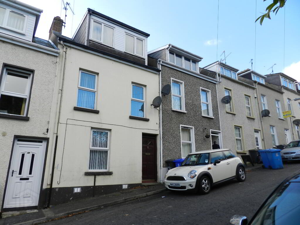 Stewarts Terrace Rosemount, Derry