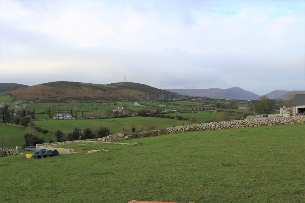 Photograph 1, 100M S/W Of No 20 Leitrim ...
