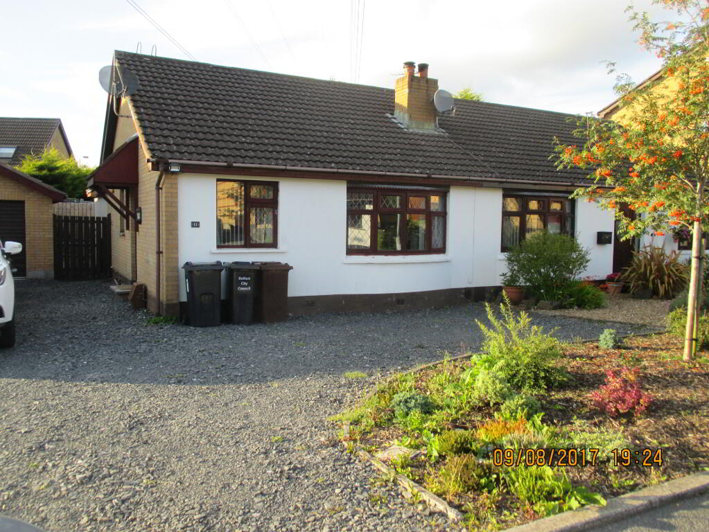 Photo 1 of 11 Laurelgrove Crescent, Belfast