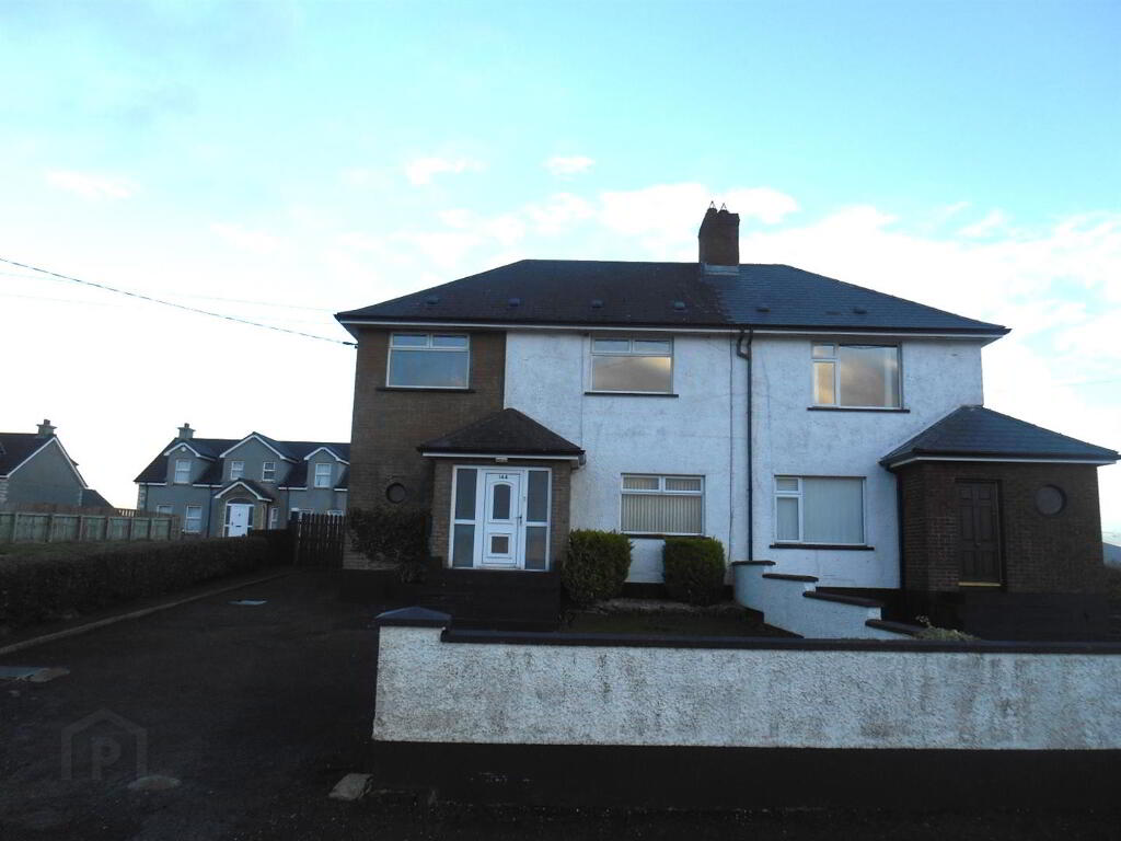 144 Carrowclare Road, Limavady