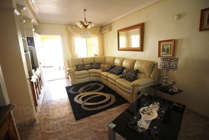 Photo 4 of Bargain Townhouse, Villamartin, Costa Blanca