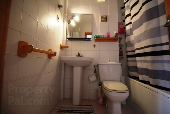 Photo 14 of Bargain Penthouse Apartment, Torrevieja, Costa Blanca