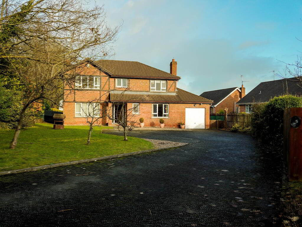 Photo 1 of Carrick Lodge, 5 Chasewood Gardens, Drumnacanvy, Portadown