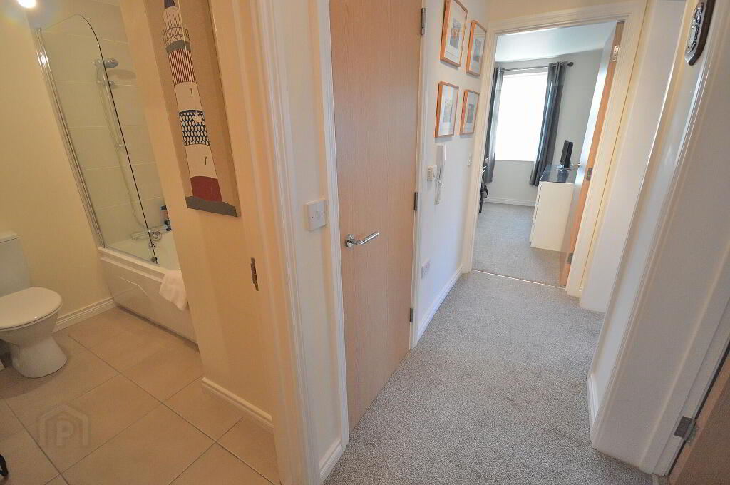 Photo 3 of 44 Linen Crescent, Bangor