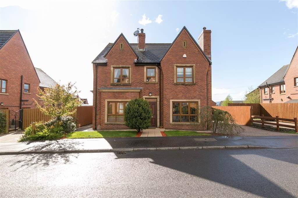 14 Brooke Hall Heights Primrose Hill, Saintfield Road, Belfast