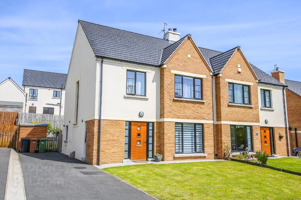 12 Lotus Green, Banbridge