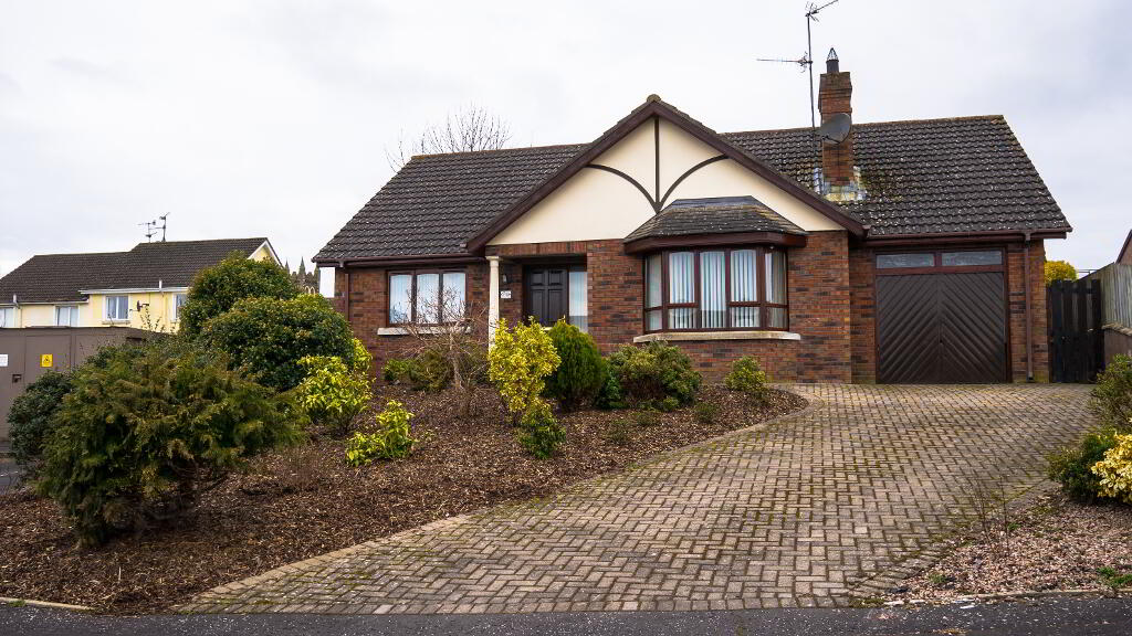 Photo 1 of 33 Hunters Hill Park, Banbridge, Gilford