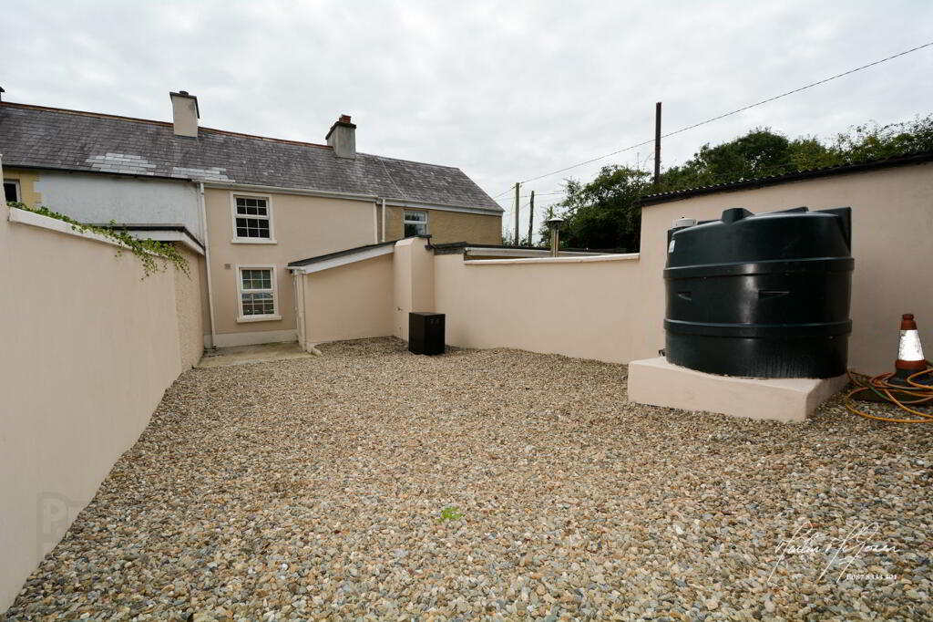 Photo 14 of The Cottages, Coneyburrow Road, Lifford