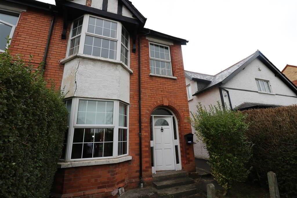 55 Glen Road, Belfast