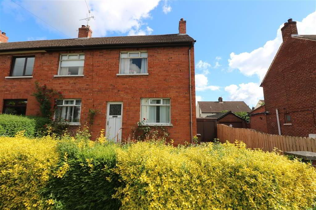 25 St Meryl Park Andersonstown, Belfast