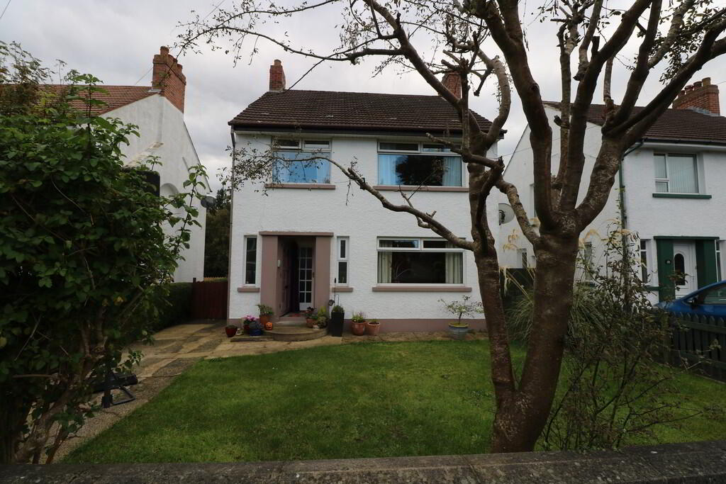 100 Sunningdale Park, Belfast