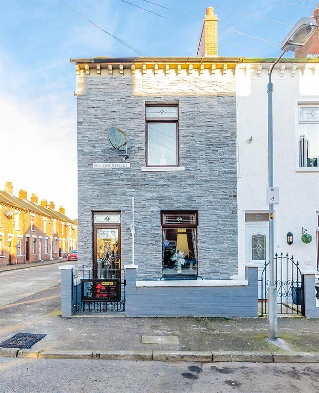 Photo 1 of 35 Eccles Street, Belfast