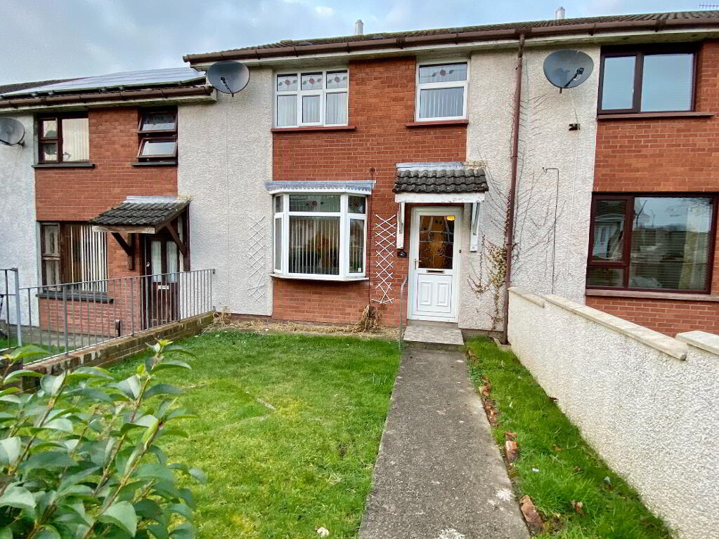 462 Carnhill, Derry