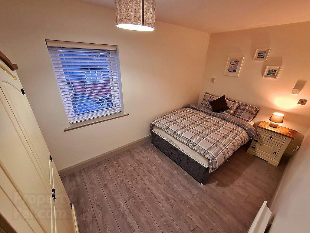 Photo 10 of Elite Penthouse 2 Bed Apartment, University St, Belfast