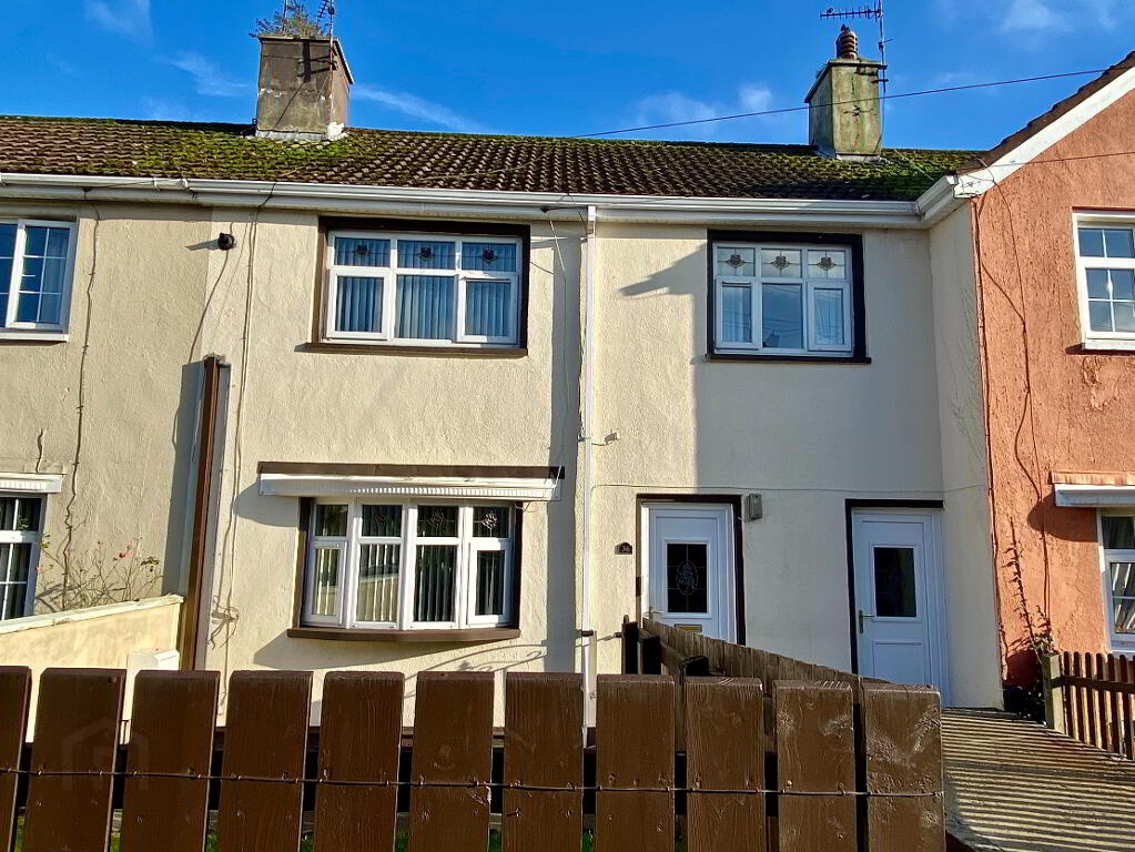 36 Melmore Gardens Creggan, Derry