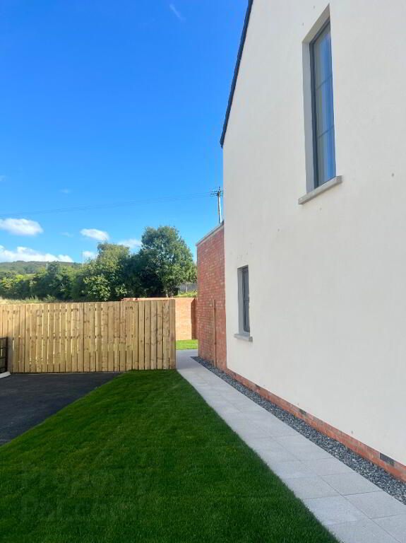 Photo 4 of The Emerald Phase 2, Stoney Manor, Woodside Road, L'Derry