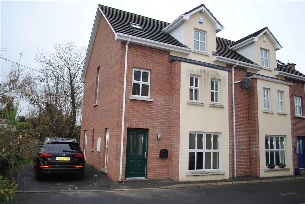 4 Meadow View, LISBURN