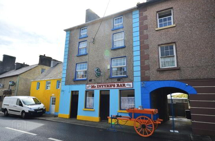 McIntyre's Bar, Main Street, Dunkineely, F94A40E
