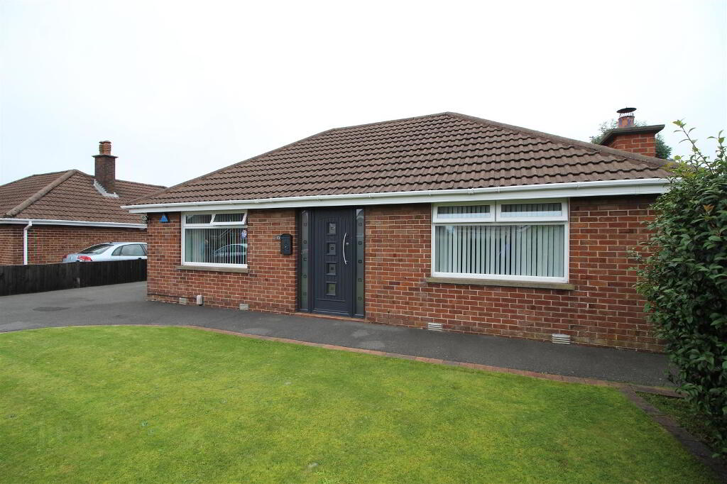 13 St Annes Crescent, Newtownabbey