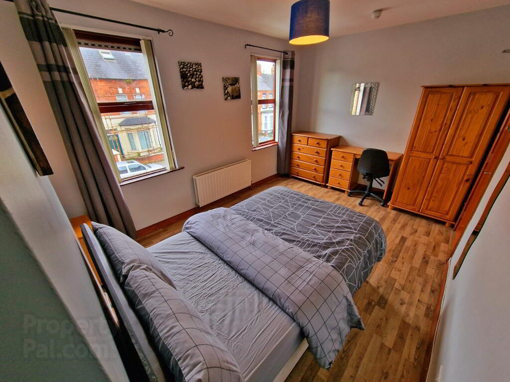 Photo 10 of House For Rent, 7 Lisburn Ave, Belfast