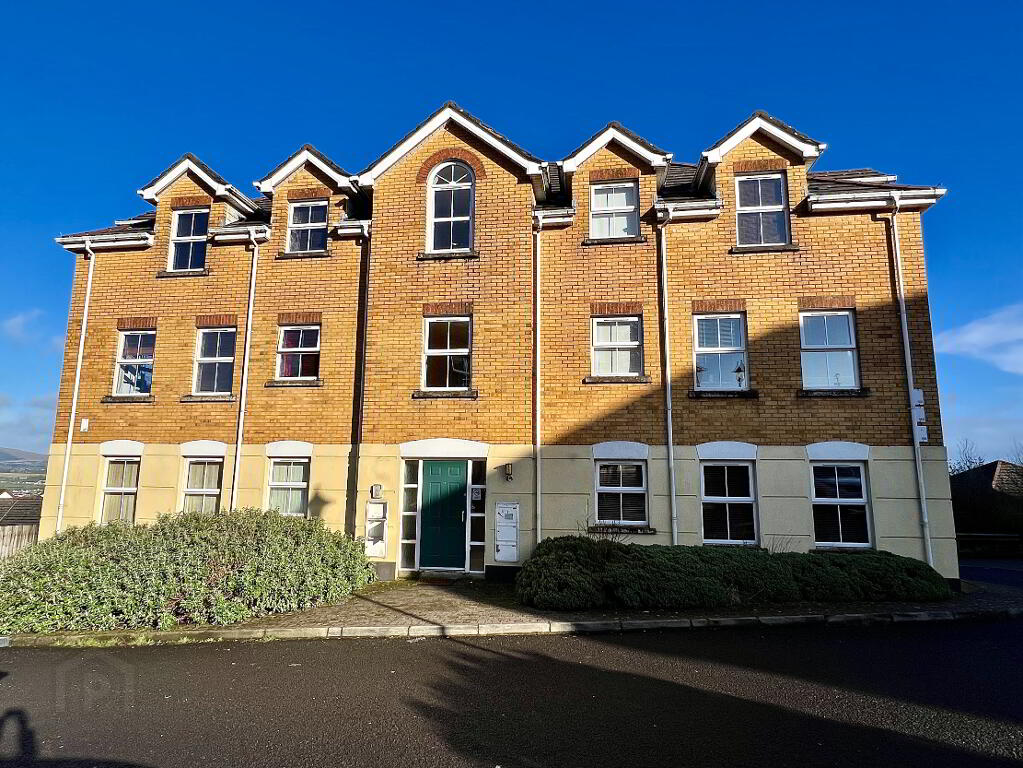 147 Ardgrange, Derry