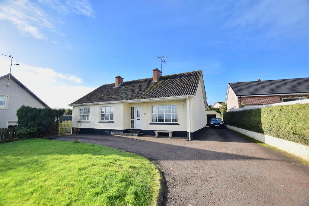 Photo 1 of 119 Westland Road South, Cookstown