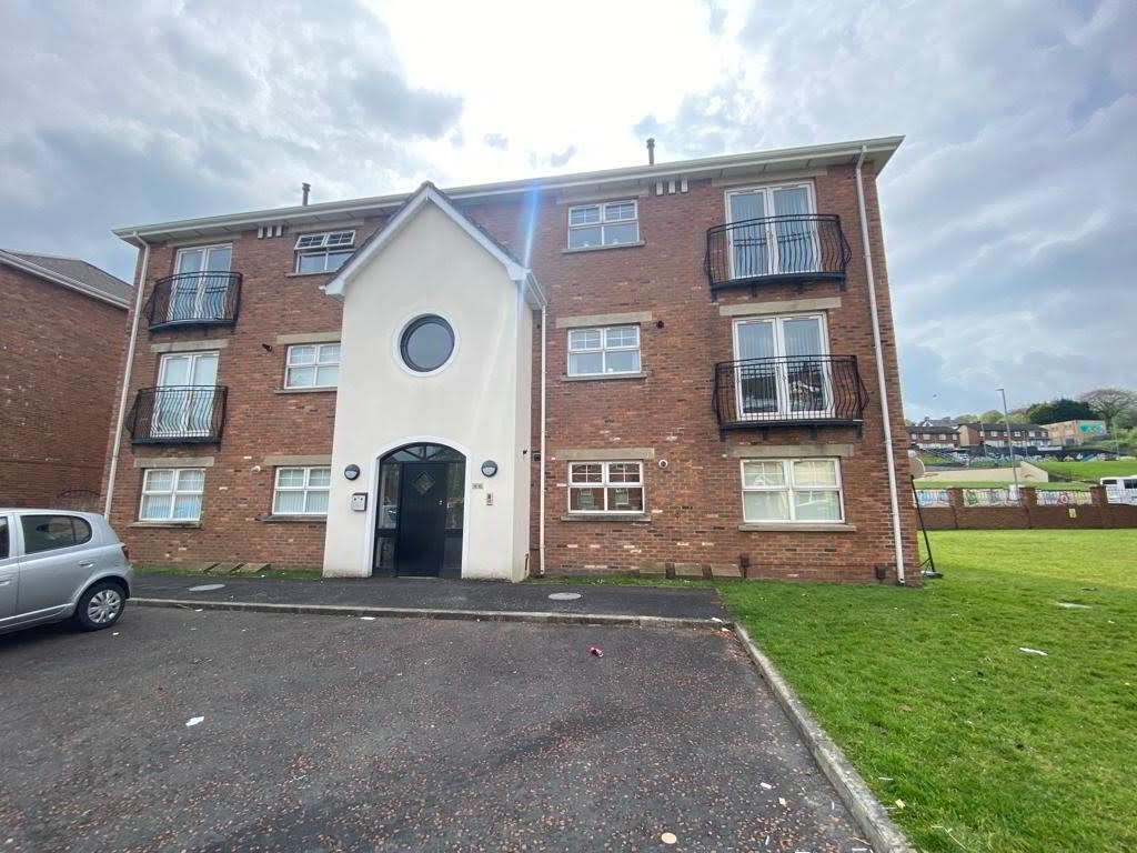 82 Glenvale Park, Derry