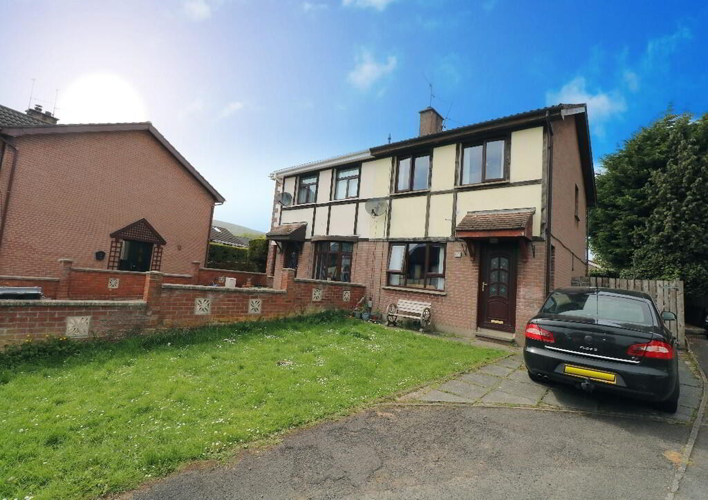 76 Hazelwood Avenue Dunmurry, Belfast