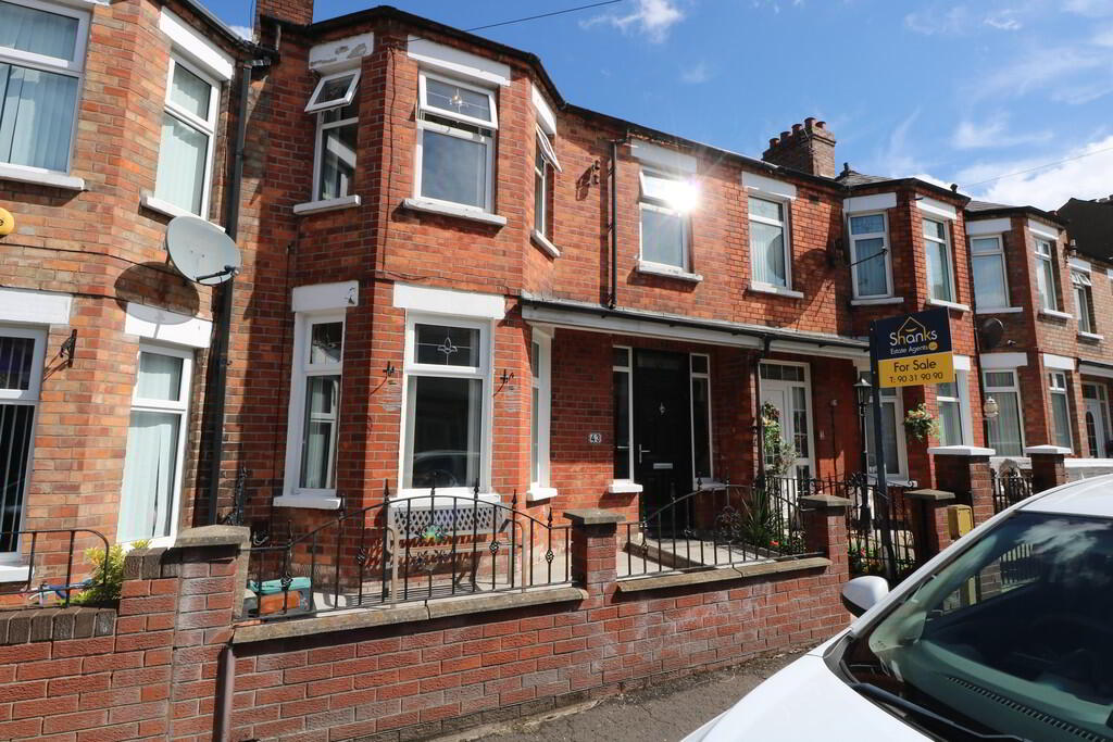 43 Willowbank Gardens, Belfast