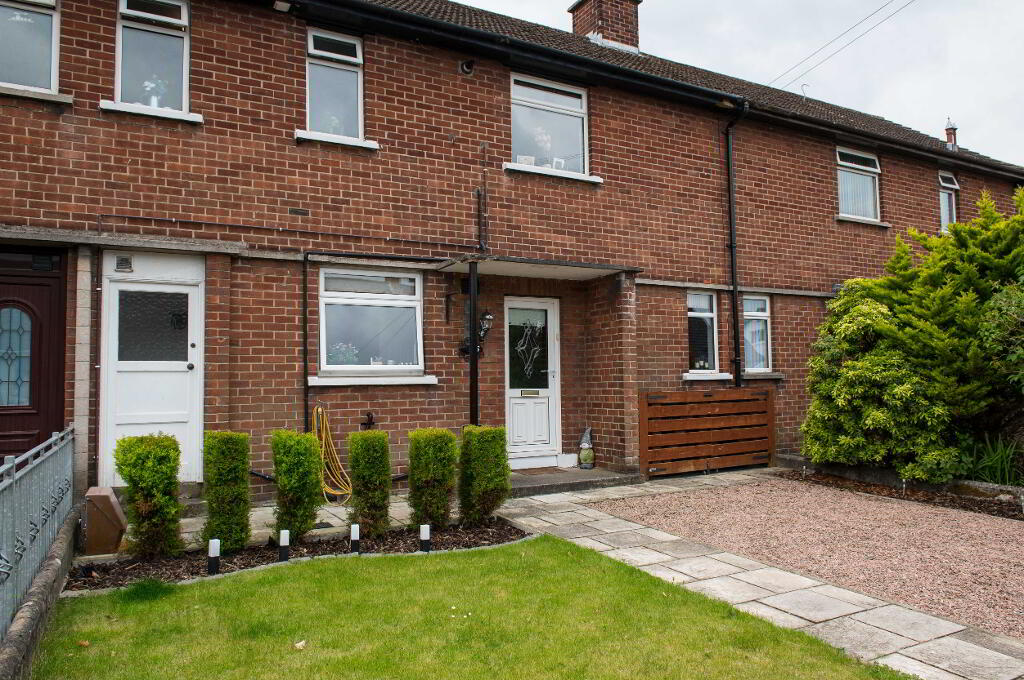 Photo 2 of 125 Orby Road, Belfast
