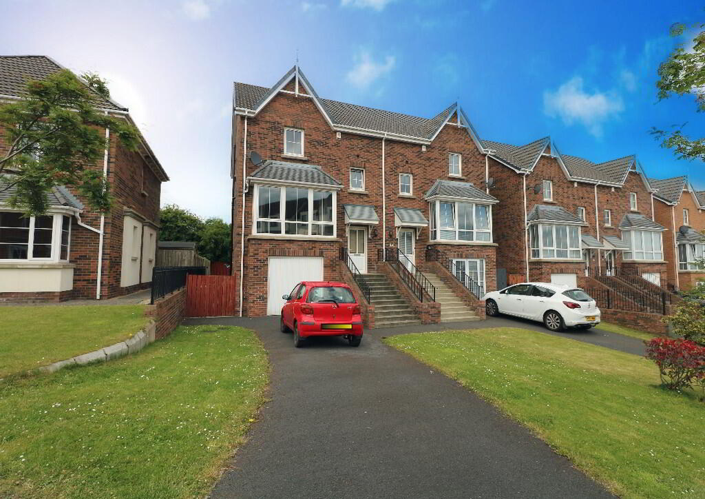 84 Lagmore View Road Dunmurry, Belfast