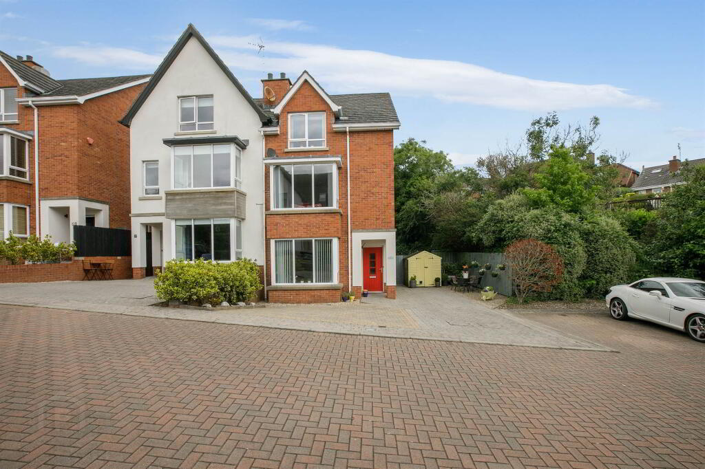 31 Lakeview Manor, Belfast Road, Newtownards