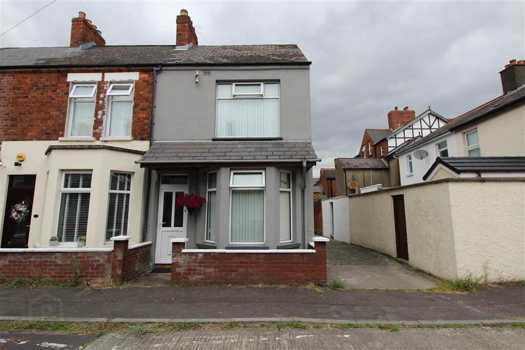 54 Kensington Ave, Belfast