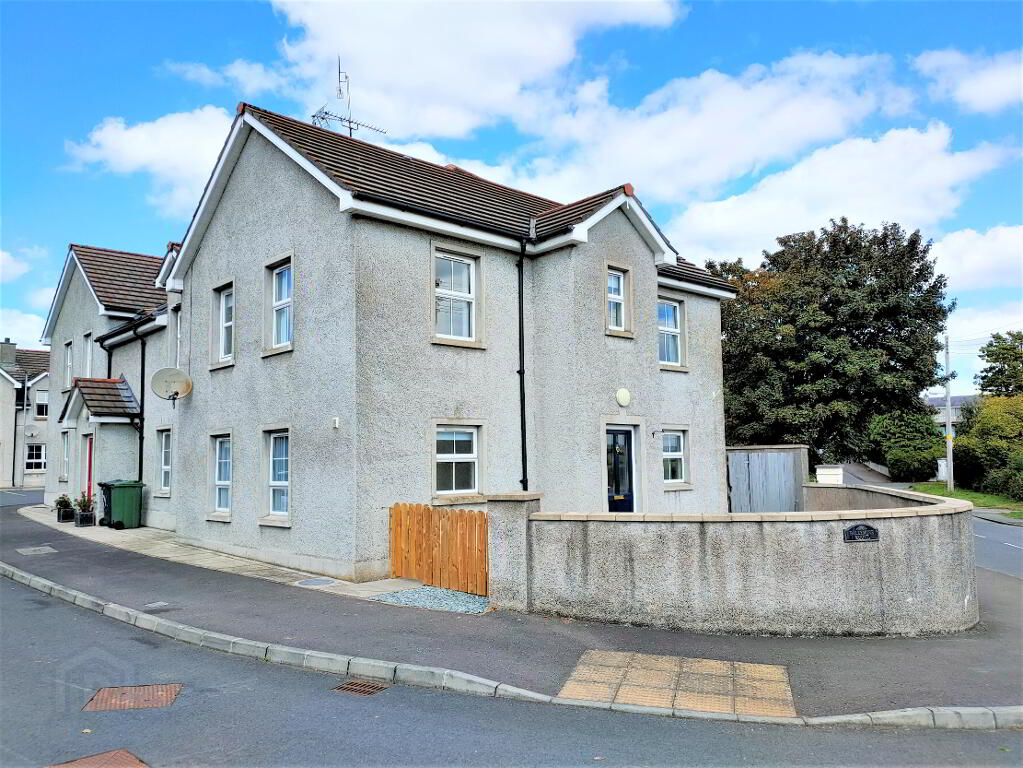1 Ballymore Court, Tandragee