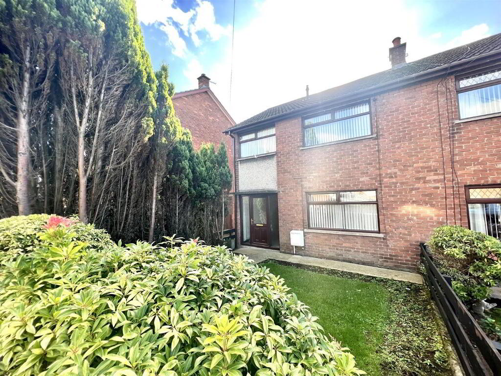 27 Queens Crescent, Newtownabbey