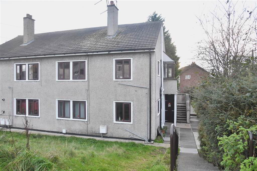 13a Chichester Park East, Ballymena