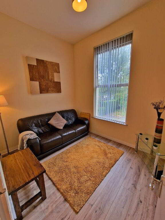 Photo 8 of Apartment For Rent, 26B Brookvale Ave, Belfast