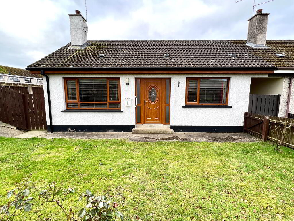 4 St Canices Park Eglinton, Derry