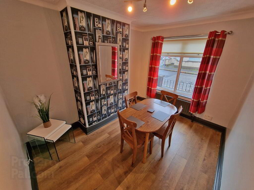 Photo 5 of House For Rent, 132 Broadway, Belfast