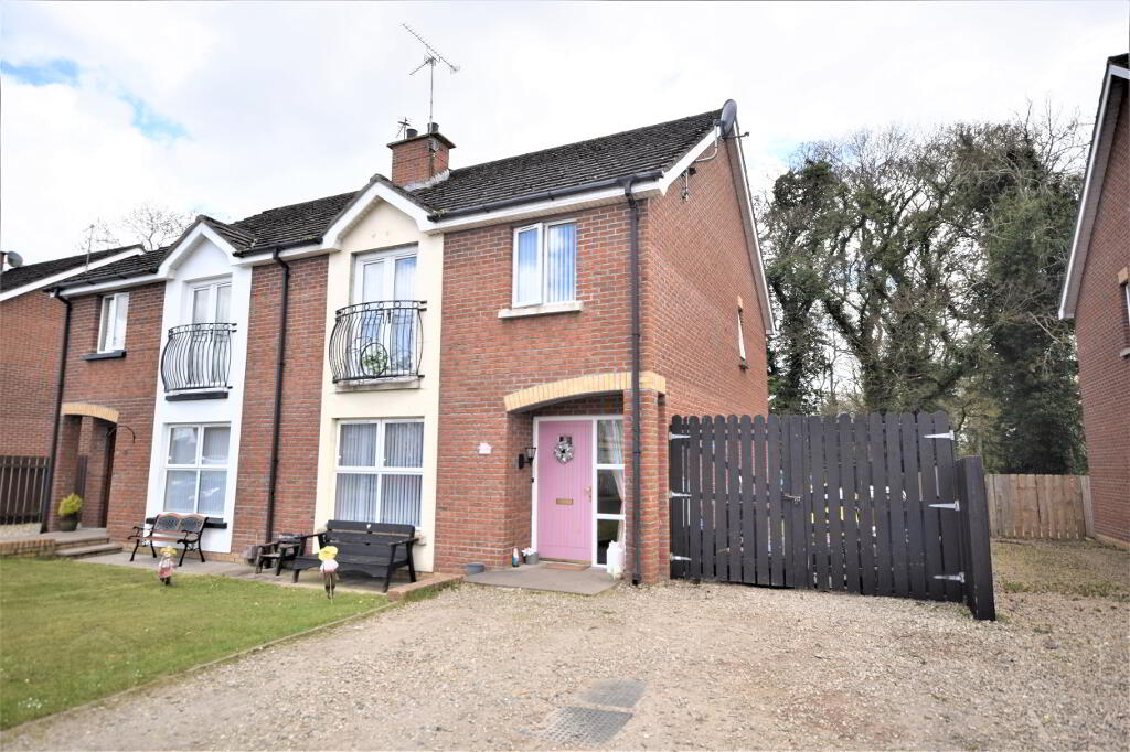 65 Drummond Manor, Limavady